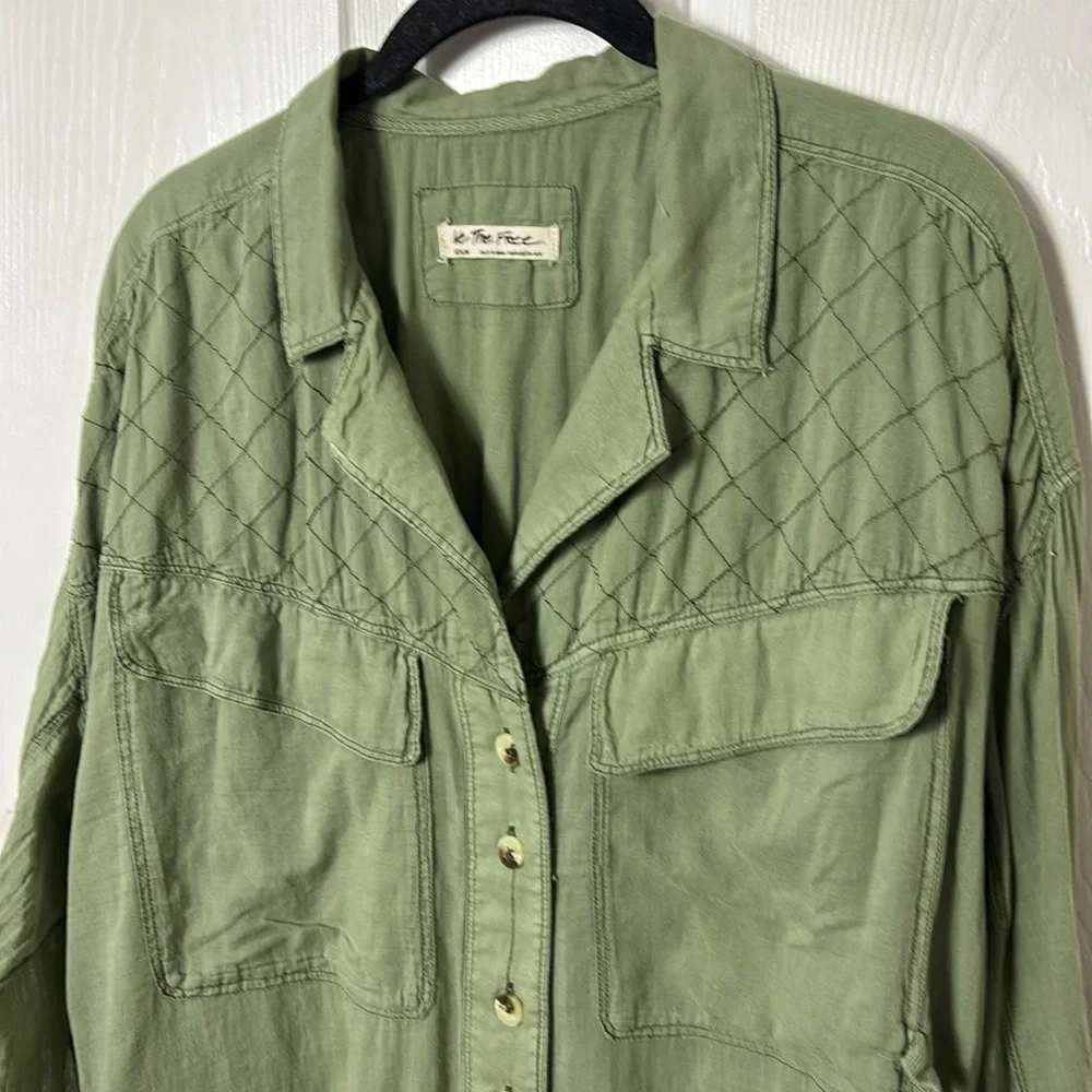 Free People We the Free Green Quilted Stitch Yoke Button up-shirt button down - Picture 8 of 14